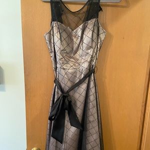 Jessica Howard dress!